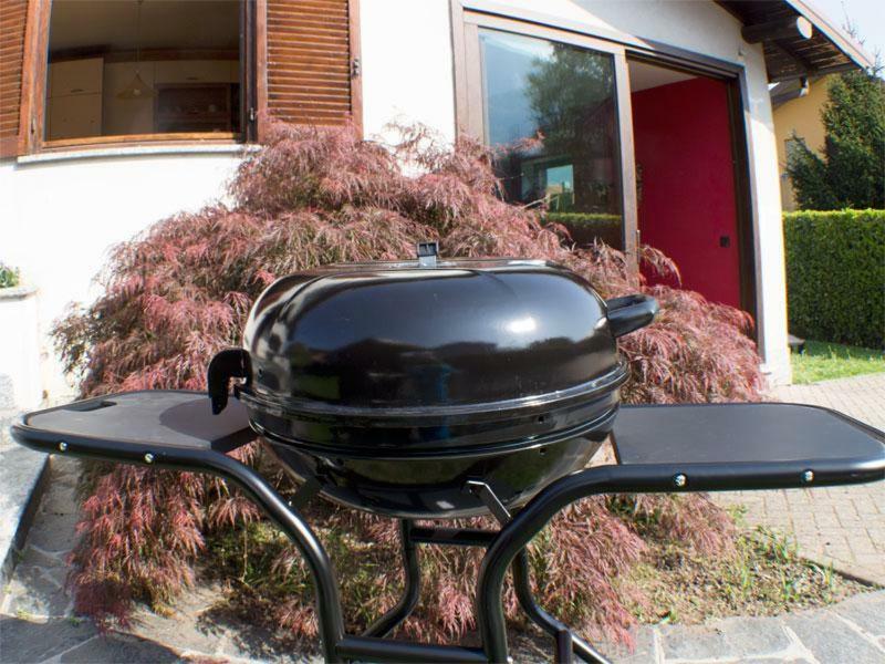 Villa Iris -Pet Friendly Stay - Garden - Private Parking- Bike Friendly Holiday House 科利科 外观 照片